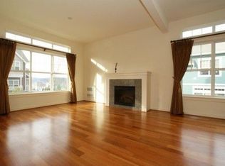 2020 NE Katsura St, Issaquah, WA 98029