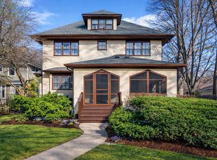 2509 Pioneer Rd, Evanston, IL 60201