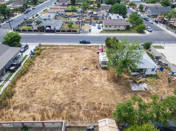 628 E 3rd St, Bakersfield, CA 93307