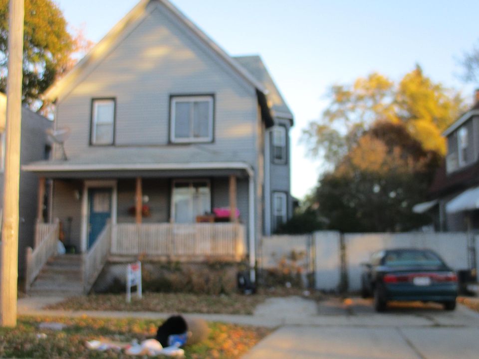 2nd image of 1616 55th St
