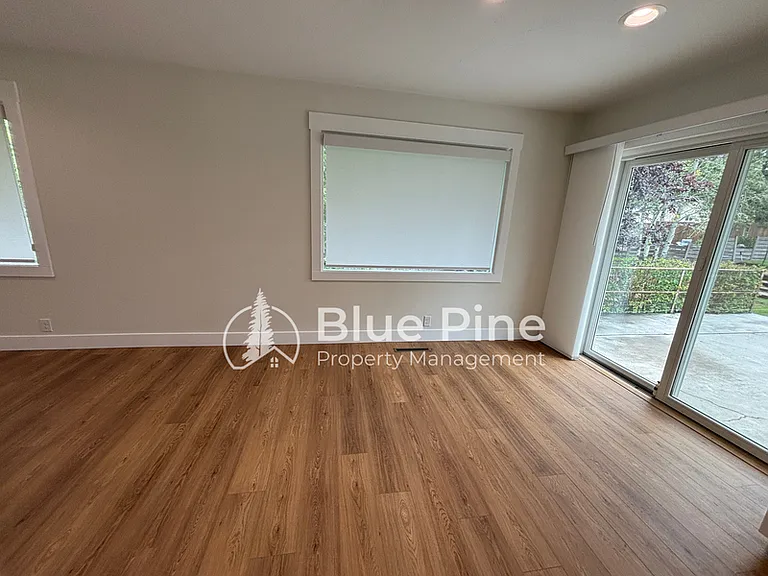 351 Yale Ave — Photo 9