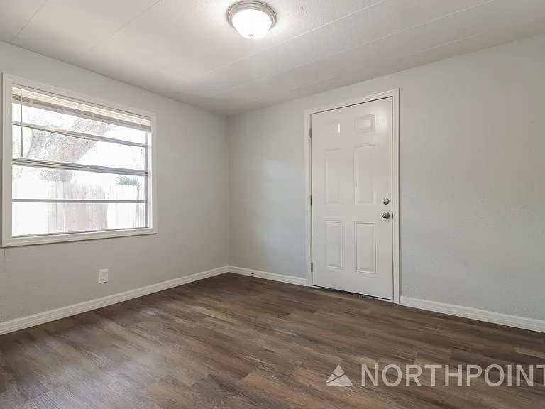 2510 38th St S — Photo 11