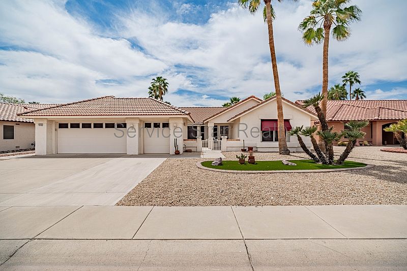 1st image of 20206 N Meadowood Dr