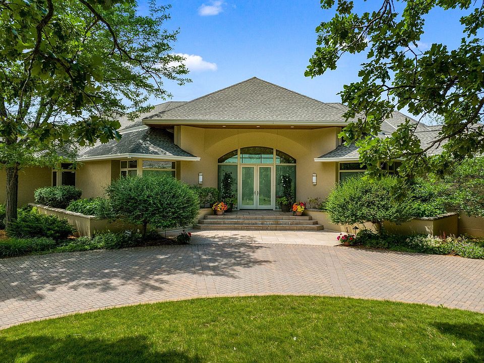 808 Great Oaks Trl, Eagan, MN 55123 MLS 6353648 Zillow