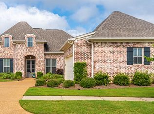 210 Greenbriar Loop, Oxford, MS 38655