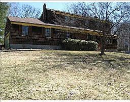 1st image of 16 Heather Ln