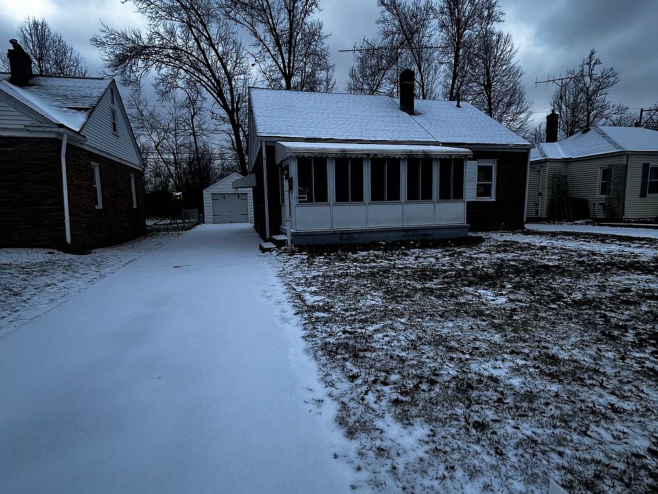 1st image of 1413 W 12th St