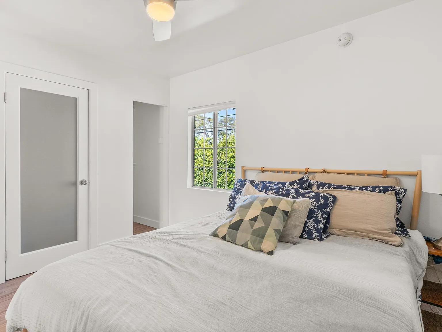 1 bed, 450 sqft, $1,975 — Photo 3