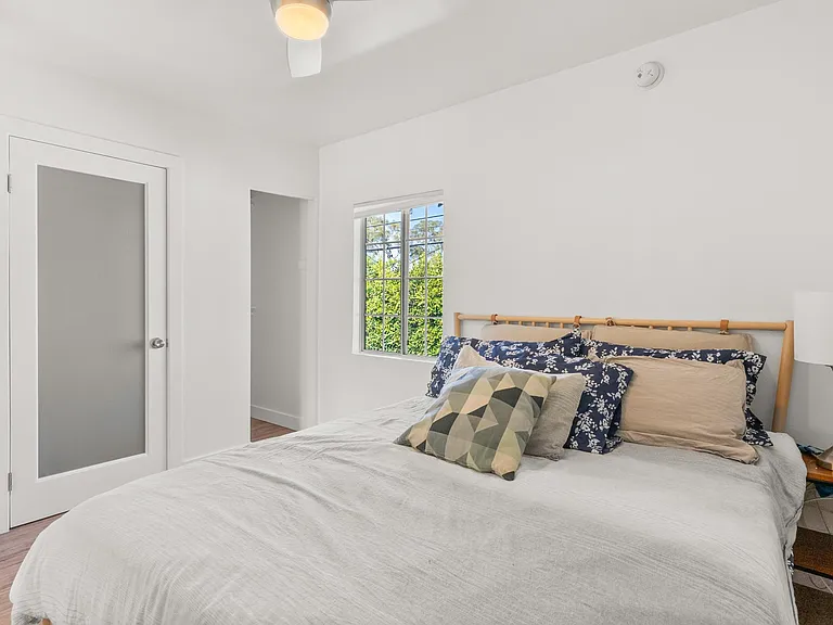 3124 Helms Ave #1/2 — Photo 7