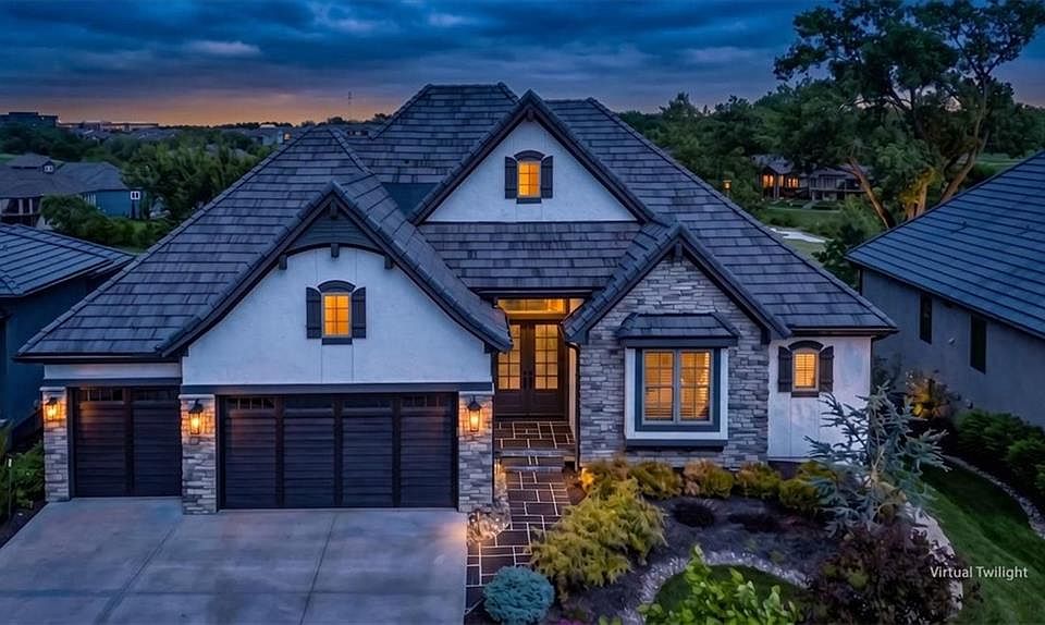 1st image of 9333 Cottonwood Canyon Dr