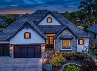9333 Cottonwood Canyon Dr, Lenexa, KS 66219