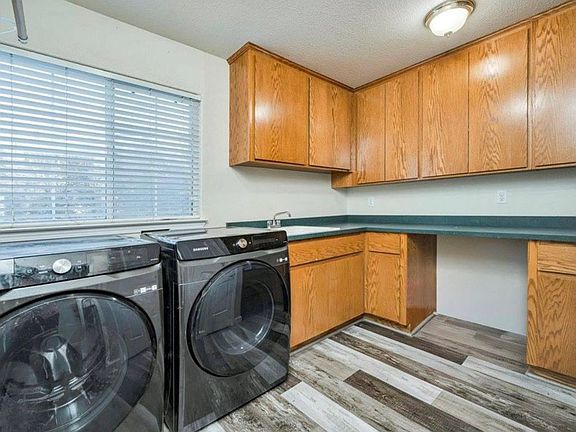 3rd image of 17319 Meadow View Dr #1