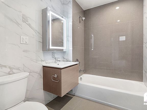 4th image of 148-37 88th Ave #6J