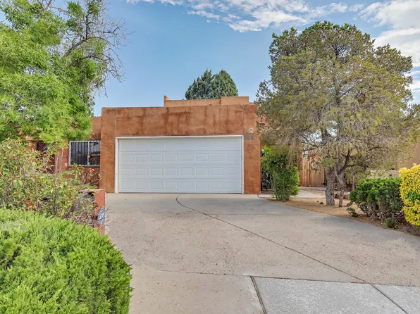 6016 Whisperwood Ct NE, Albuquerque, NM 87109
