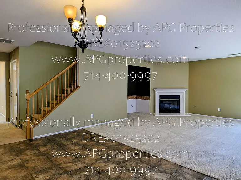 2439 N Cameo Ct — Photo 10