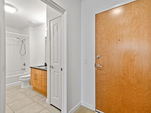 5th image of 300 S Australian Avenue #801