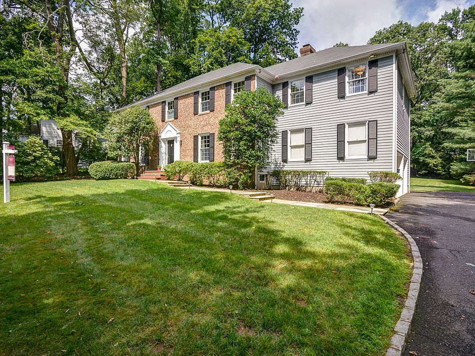 20 Linda Lane, Summit, NJ