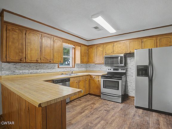 2nd image of 7081 Poplar Corner Rd