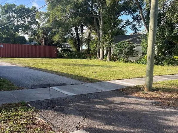 413 Lebeau St #1, Clearwater, FL 33755