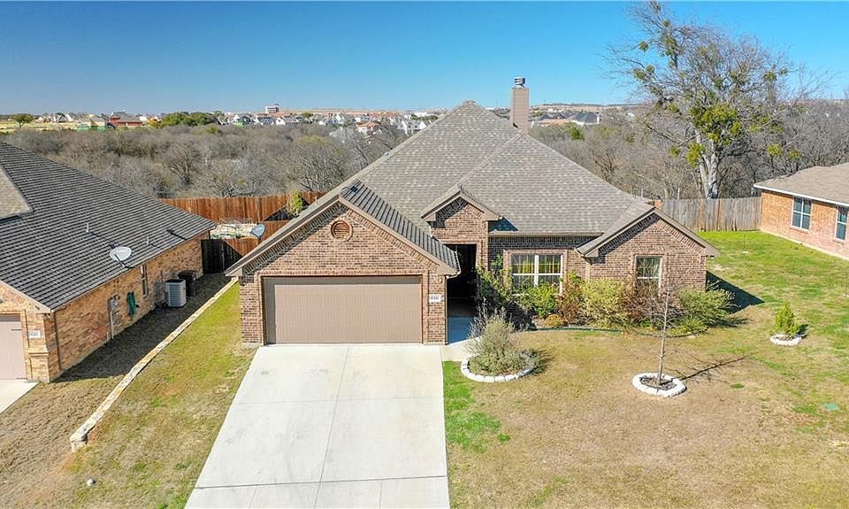 1st image of 616 Westgate Dr