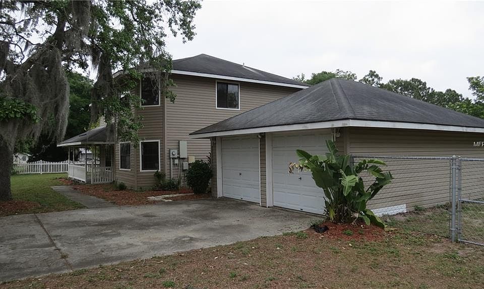 2nd image of 9406 Bullfrog Ct