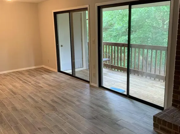 11022 Harrowfield Rd, Charlotte, NC 28226