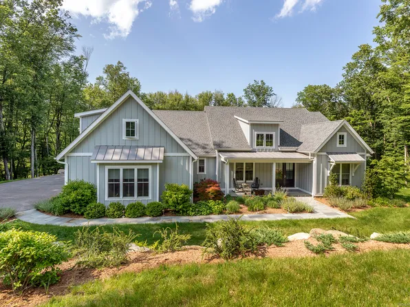 73 Long River Road, Sherman, CT 06784