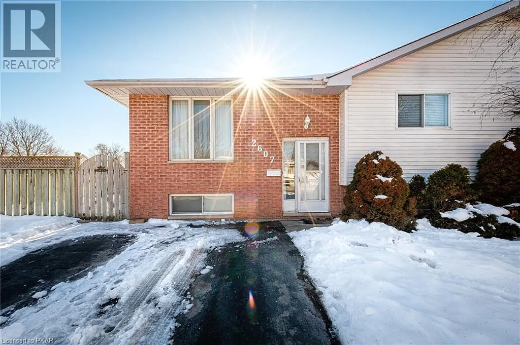 Building Photo - 2607 Foxmeadow Rd #A