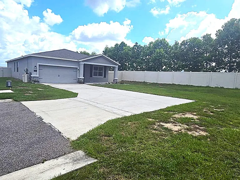 212 Bergamot Loop — Photo 23