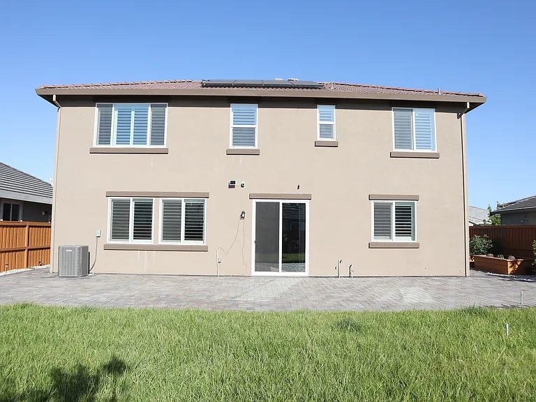 1068 Osprey Dr — Photo 40
