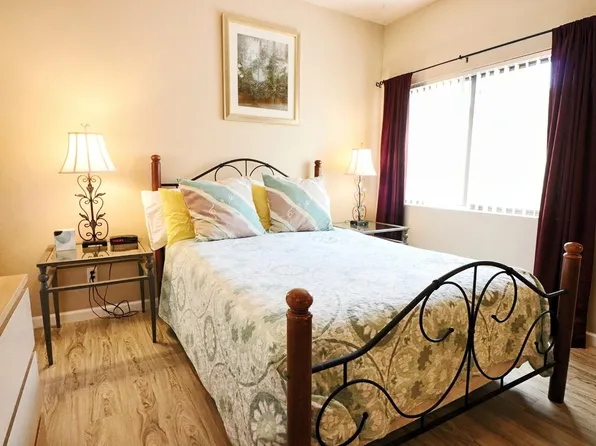 5750 N Camino Esplendora #1, Tucson, AZ 85718