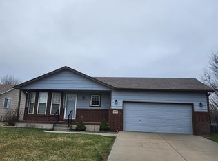 10218 W Lydia Cir, Wichita, KS 67209