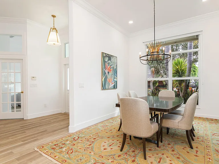 3317 Embassy Dr — Photo 5