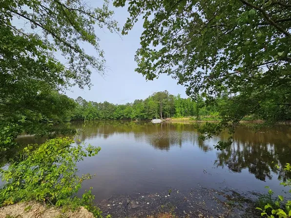 Coulter Rd, Saint Matthews, SC 29135