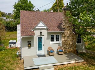 402 Westwood Dr, Altavista, VA