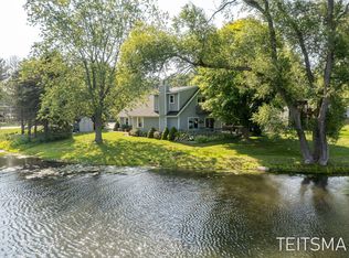 17871 168th Ave, Spring Lake, MI 49456