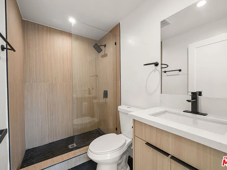 913 N Hobart Blvd #1/4 — Photo 30