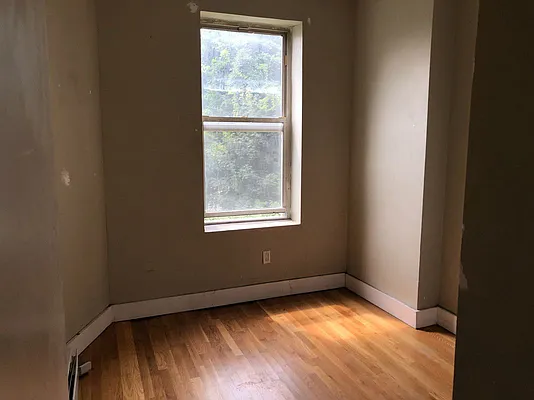 Rented by Yup Realty LLC | media 30