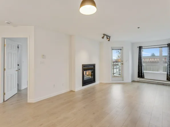 2335 Whyte Ave #307, Pt Coquitlam, BC V3C 2A3