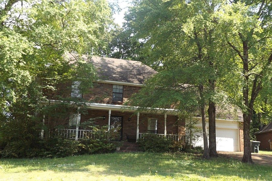 1st image of 8126 Creek Way Cv
