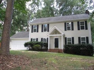 13546 Kintyre Ct, Matthews, NC 28105