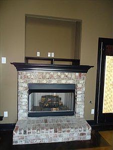 5th image of 622 Koser Dr