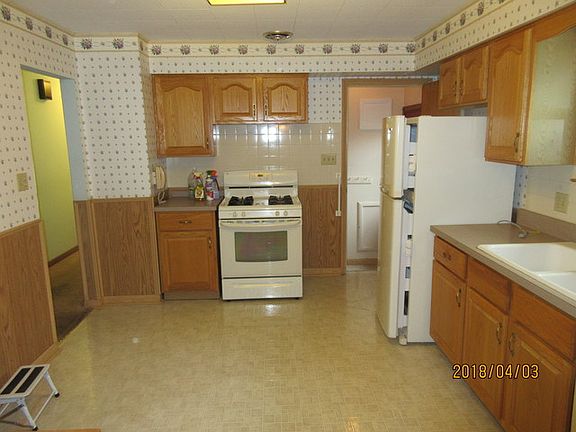 3rd image of 11008 S Eastwood Dr