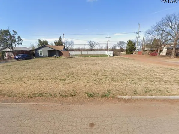 2400 Kings Hwy, Wichita Falls, TX 76301