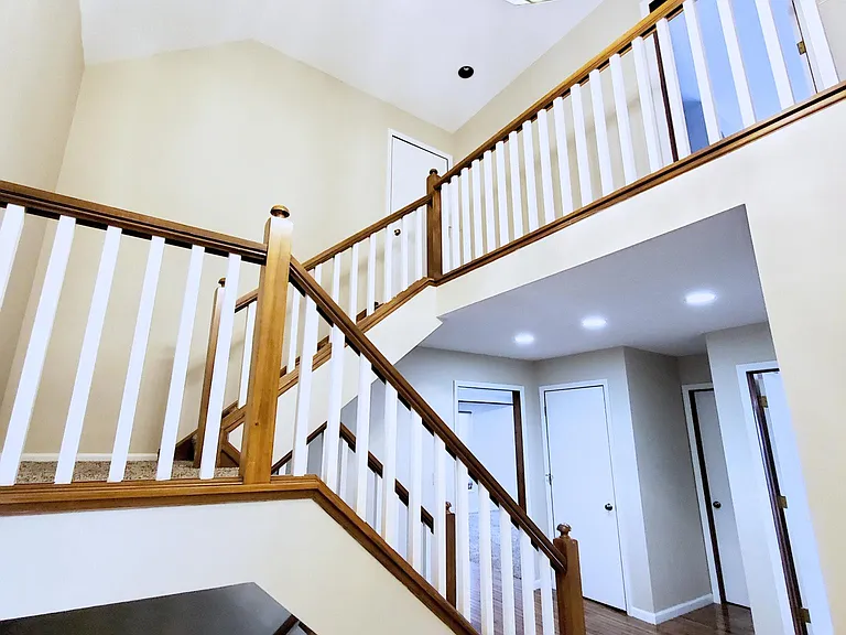 5990 Kirkwall Ct W — Photo 28
