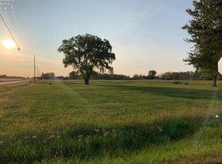 2522 N Leutz Rd, Oak Harbor, OH 43449