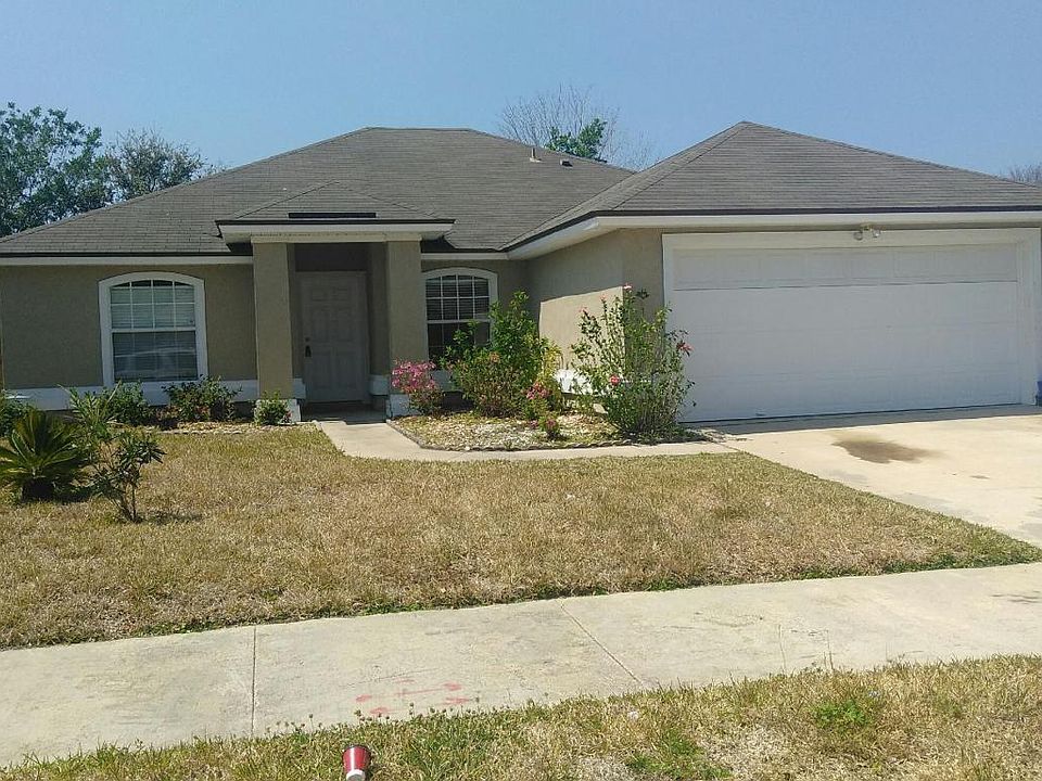 1st image of 6418 Blue Leaf Ln