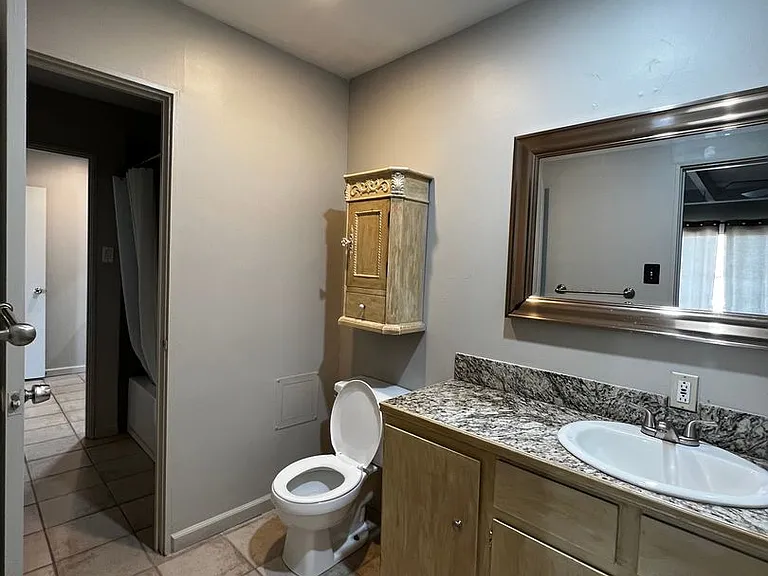 1008 S College Rd #203 — Photo 9