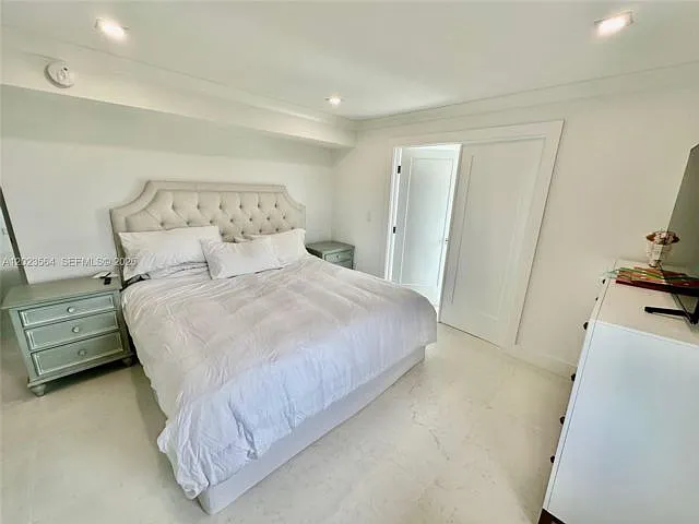 3000 E Sunrise Blvd #G — Photo 5