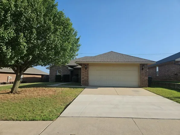 221 Dollina Ct, Norman, OK 73069